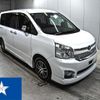 toyota voxy 2013 -TOYOTA--Voxy ZRR75W--ZRR75-0104828---TOYOTA--Voxy ZRR75W--ZRR75-0104828- image 1