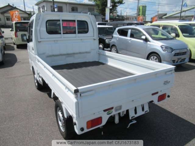 mazda scrum-truck 2017 CFJ1673183 image 2