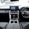 toyota land-cruiser 2024 25431705 image 27
