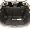 toyota aqua 2022 -TOYOTA--AQUA 6AA-MXPK11--MXPK11-2060195---TOYOTA--AQUA 6AA-MXPK11--MXPK11-2060195- image 5