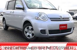 toyota sienta 2010 G00262