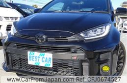 toyota yaris 2021 -TOYOTA 【神戸 304】--Yaris MXPA12--MXPA12-0002409---TOYOTA 【神戸 304】--Yaris MXPA12--MXPA12-0002409-