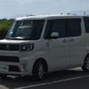 toyota pixis-mega 2019 -TOYOTA--Pixis Mega DBA-LA700A--LA700A-0020219---TOYOTA--Pixis Mega DBA-LA700A--LA700A-0020219- image 17