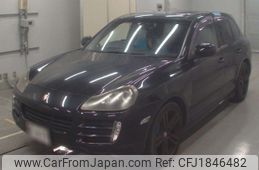 porsche cayenne 2010 CFJ1846482