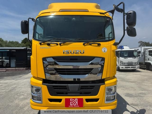 isuzu giga 2019 CFJ1719732 image 2