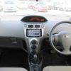 toyota vitz 2009 Y2024100172A-12 image 8