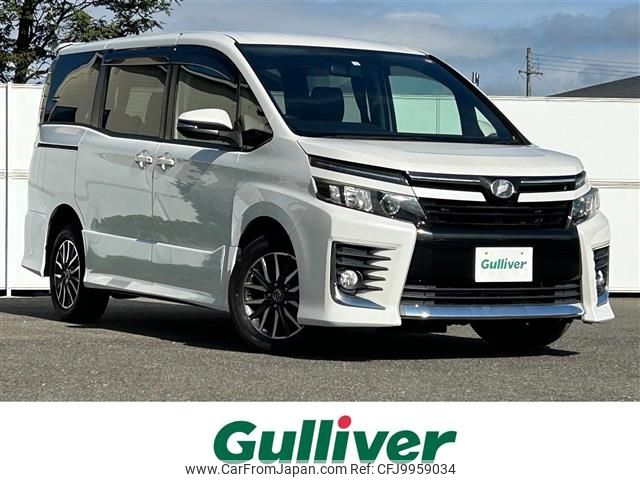 toyota voxy 2014 -TOYOTA--Voxy DBA-ZRR85W--ZRR85-0002584---TOYOTA--Voxy DBA-ZRR85W--ZRR85-0002584- image 1