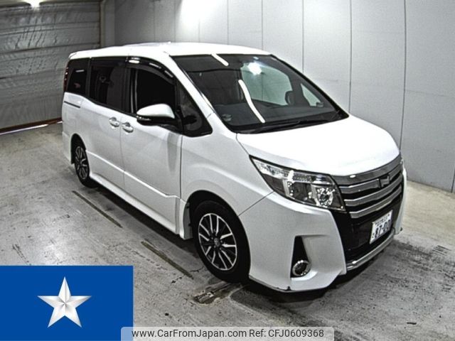 toyota noah 2014 -TOYOTA 【北九州 331さ8700】--Noah ZRR80W--ZRR80-0015920---TOYOTA 【北九州 331さ8700】--Noah ZRR80W--ZRR80-0015920- image 1