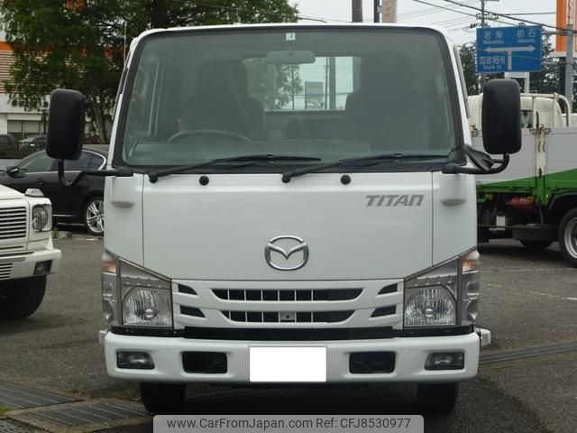 mazda titan 2016 GOO_NET_EXCHANGE_0504287A30230423W004 image 2