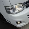 toyota hiace-wagon 2012 GOO_JP_700120021230250616003 image 2