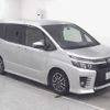 toyota voxy 2014 CFJ1496379 image 1