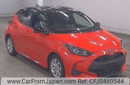 toyota yaris 2021 -TOYOTA--Yaris 5BA-MXPA10--MXPA10-2043526---TOYOTA--Yaris 5BA-MXPA10--MXPA10-2043526-