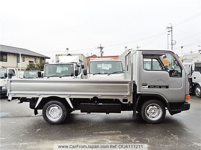 FROM JAPAN出品　ニッサンスカイライン　FROMJAPAN 日産 スカイライン【1分で読める国産車解説／2023年版】 - Web