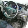 toyota isis 2014 quick_quick_DBA-ZGM15W_0017189 image 3