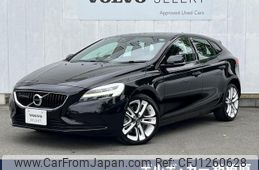 volvo v40 2019 quick_quick_MD4204T_YV1MVA8RDK2563158