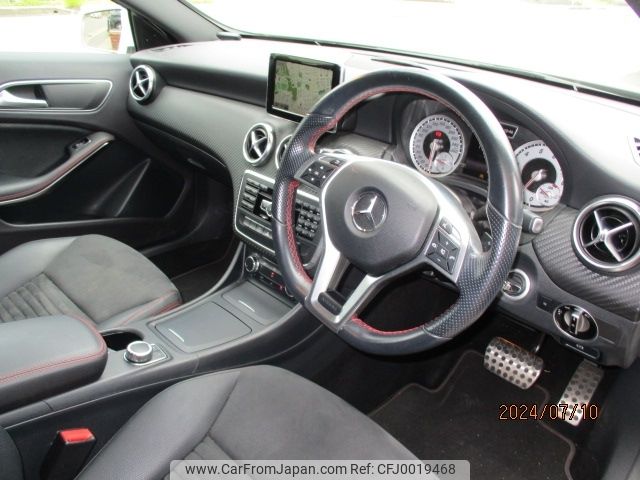 mercedes-benz a-class 2015 -MERCEDES-BENZ--Benz A Class DBA-176042--WDD17604222V081425---MERCEDES-BENZ--Benz A Class DBA-176042--WDD17604222V081425- image 2