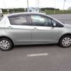 toyota vitz 2011 504928-241017121940 image 4