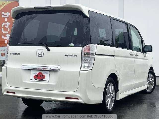 honda stepwagon 2010 504928-925629 image 2