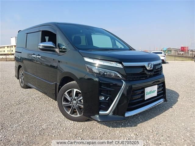 toyota voxy 2019 -TOYOTA--Voxy DBA-ZRR80W--ZRR80-0578421---TOYOTA--Voxy DBA-ZRR80W--ZRR80-0578421- image 1