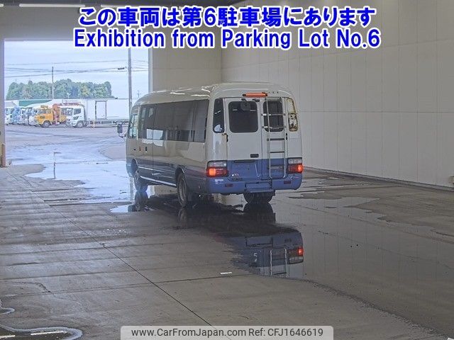 hino liesse 2013 CFJ1646619 image 2