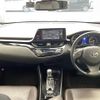 toyota c-hr 2018 -TOYOTA--C-HR DAA-ZYX10--ZYX10-2110195---TOYOTA--C-HR DAA-ZYX10--ZYX10-2110195- image 17