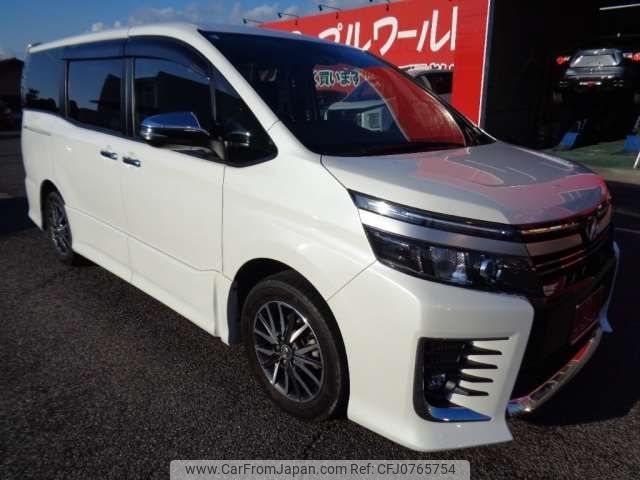 toyota voxy 2017 -TOYOTA 【豊田 331ﾑ1207】--Voxy DBA-ZRR80W--ZRR80-0317600---TOYOTA 【豊田 331ﾑ1207】--Voxy DBA-ZRR80W--ZRR80-0317600- image 1