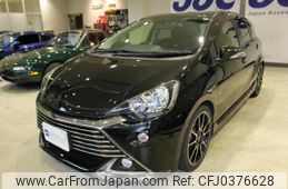 toyota aqua 2014 quick_quick_DAA-NHP10_2328727