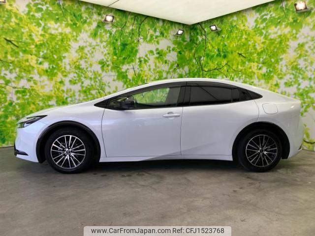 toyota prius 2024 CFJ1523768 image 2