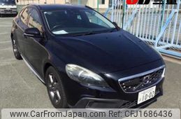 volvo v40 2014 CFJ1686436