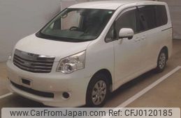 toyota noah 2013 -TOYOTA--Noah DBA-ZRR70Gｶｲ--ZRR70-0548050---TOYOTA--Noah DBA-ZRR70Gｶｲ--ZRR70-0548050-