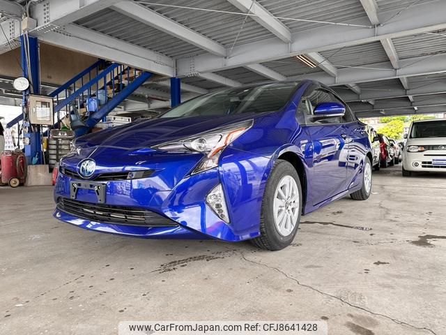 toyota prius 2017 GOO_JP_700110115730230530002 image 1