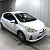 toyota aqua 2013 -TOYOTA 【岡山 501る4707】--AQUA NHP10-6163701---TOYOTA 【岡山 501る4707】--AQUA NHP10-6163701- image 1