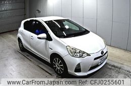 toyota aqua 2013 -TOYOTA 【岡山 501る4707】--AQUA NHP10-6163701---TOYOTA 【岡山 501る4707】--AQUA NHP10-6163701-