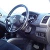 mitsubishi outlander 2010 646828-N2025040422F-24 image 10