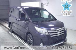 toyota noah 2014 CFJ7971754