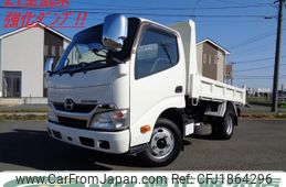 hino dutro 2014 CFJ1864296
