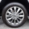 toyota land-cruiser 2022 25432305 image 9