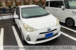toyota aqua 2012 CFJ1754482