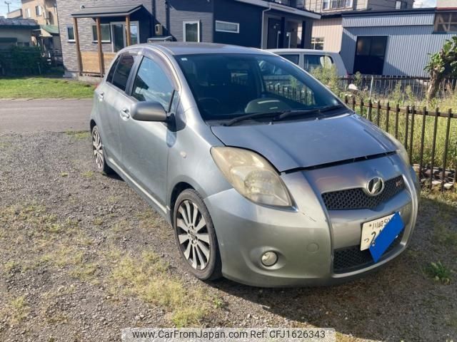 toyota vitz 2006 CFJ1626343 image 1