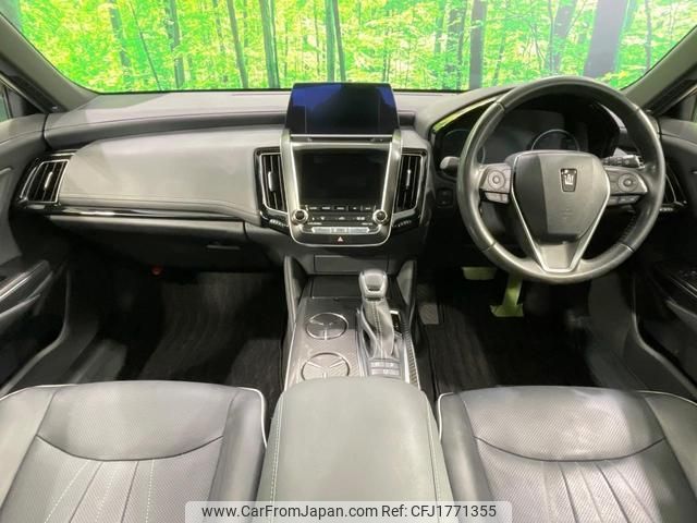 toyota crown-hybrid 2018 CFJ1771355 image 2