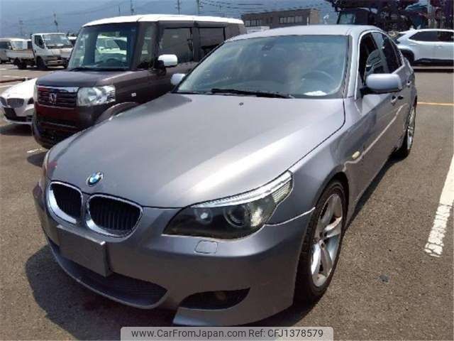 bmw 5-series 2004 CFJ1378579 image 1