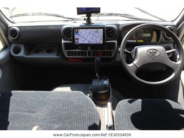 toyota camroad 2019 GOO_NET_EXCHANGE_0404072A30241016W002 image 2