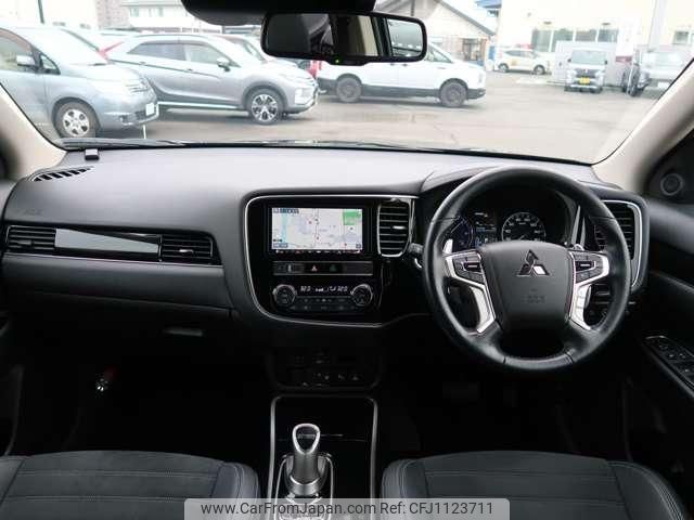mitsubishi outlander-phev 2019 quick_quick_5LA-GG3W_GG3W-0606161 image 2