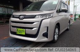 toyota noah 2022 quick_quick_6BA-MZRA90W_MZRA90-0033055