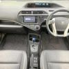 toyota aqua 2014 CFJ1682602 image 2