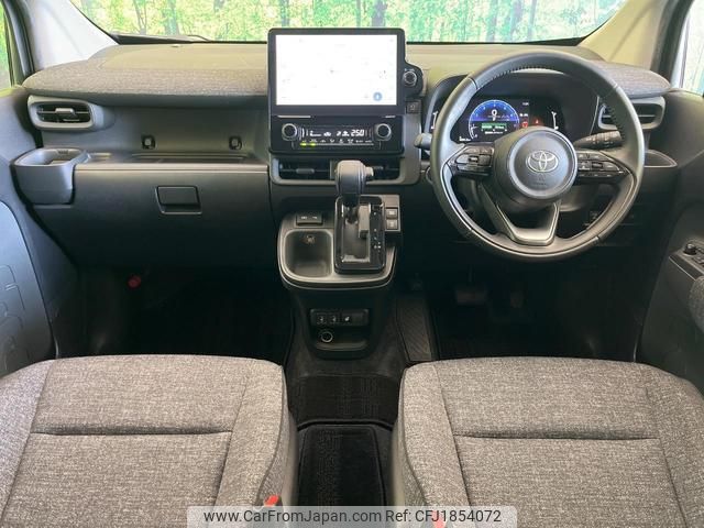 toyota sienta 2023 CFJ1854072 image 2