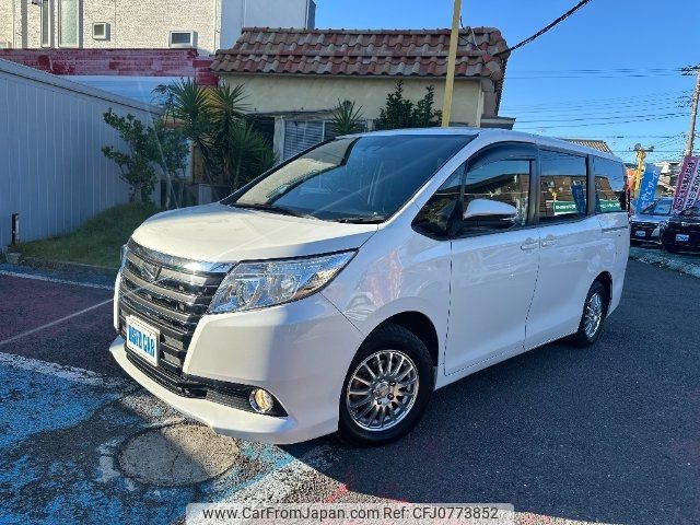 toyota noah 2017 -TOYOTA 【市川 500ｽ2114】--Noah ZRR80G--0332311---TOYOTA 【市川 500ｽ2114】--Noah ZRR80G--0332311- image 1