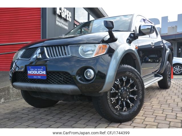 mitsubishi triton 2009 CFJ1744399 image 1