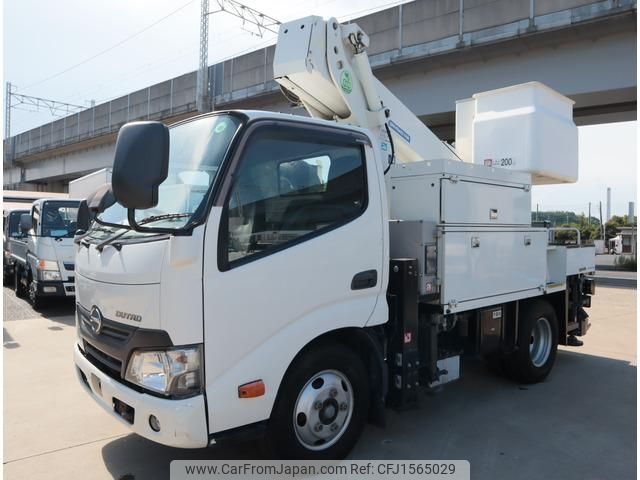 hino dutro 2017 CFJ1565029 image 1