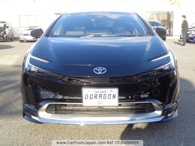 toyota prius 2023 -TOYOTA 【北九州 301ﾃ5212】--Prius MXWH61--4001192---TOYOTA 【北九州 301ﾃ5212】--Prius MXWH61--4001192- image 2